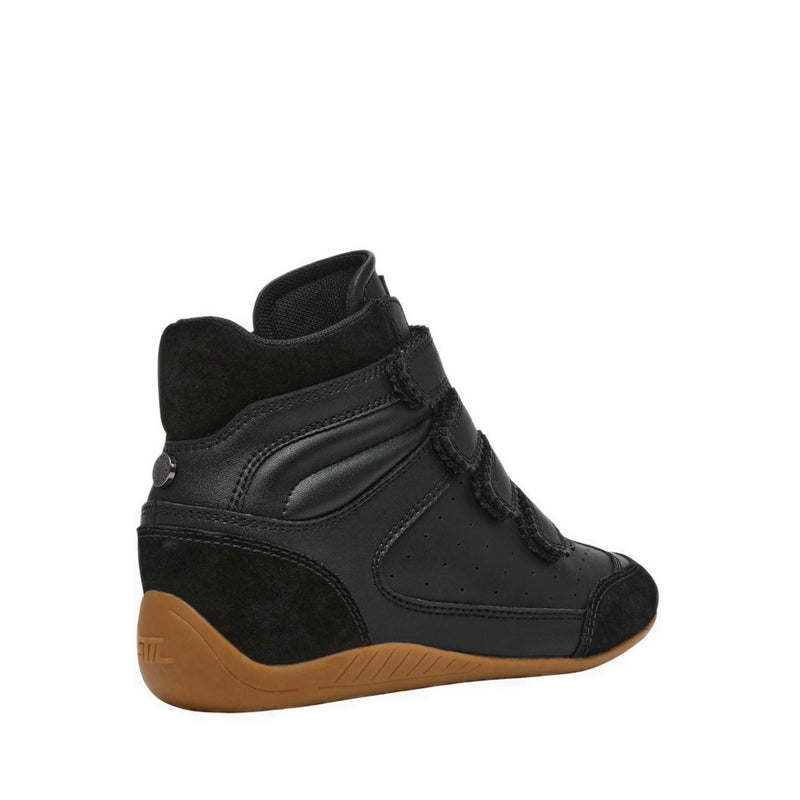 FASTTRACK BLACK ACTION LEATHER