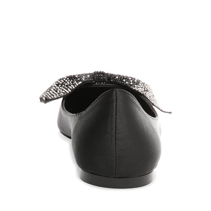 MAGI BLACK SATIN