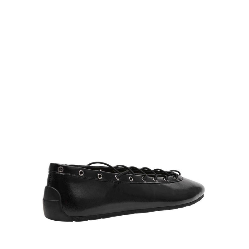 POINTE BLACK