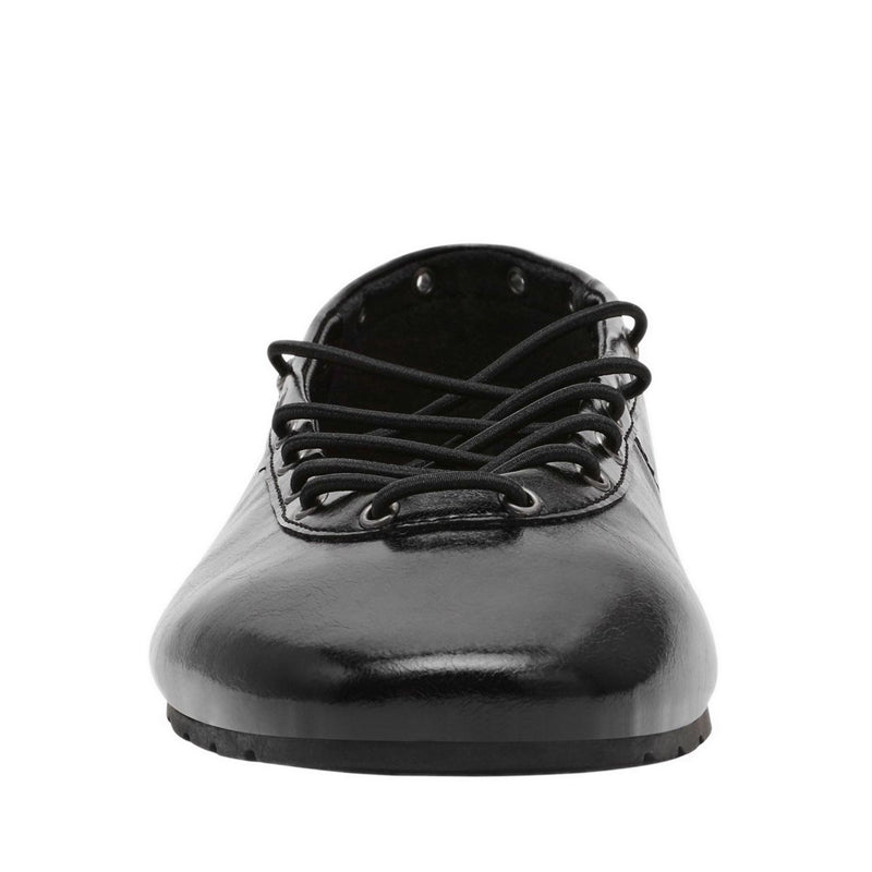 POINTE BLACK